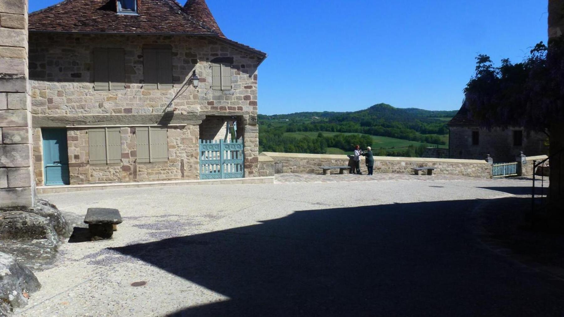 Gite De France A Curemonte 2 Epis - Gite De France 4 Personnes Mae-0004 Buitenkant foto